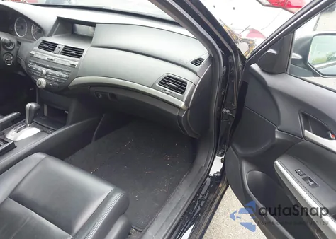 2010 Honda Accord 2.4 Ex-L z USA, uszkodzony, nr VIN 1HGCP2F88AA044634